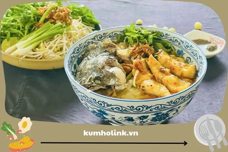 Bánh Canh Cá Lóc Nguyễn Công Trứ