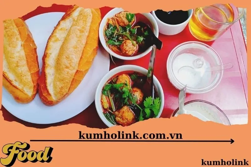 Quán bánh mì xíu mại Bà Hường